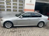 Gebraucht BMW 320 163 PS (119 kW) 2009 Silber Limousine