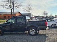 gebraucht Nissan Navara 3.0 dCi Pickup Double Cab V6 4x4 LB Aut.