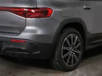 Gebraucht Mercedes EQB250 139 kW (190 PS) 2025 Mountaingrau  met. SUV