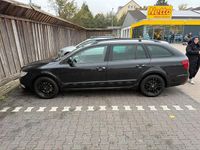 Gebraucht Skoda Superb 140 PS (102 kW) 2011 Schwarz Kombi