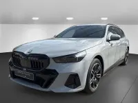 Neu BMW 520 M Sport 197 PS (144 kW) 2026 Brooklyn grau Kombi