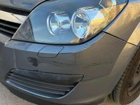 Gebraucht Opel Astra 105 PS (77 kW) 2007 Blau Kombi