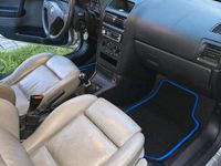 Używany Opel Astra 90 KM (66 kW) 2007 Srebrny Sedan/Limuzyna