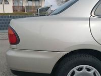 Gebraucht Mazda 323S 88 PS (64 kW) 1996 Beige Limousine