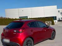 Gebraucht Mazda 2 Exclusive-Line 75 PS (55 kW) 2019 Rot Kleinwagen