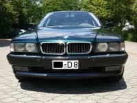 Gebraucht BMW 750 326 PS (239 kW) 1995 Grün Limousine
