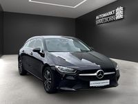 Gebraucht Mercedes CLA200 Shooting Brake 150 PS (110 kW) 2023 Nachtschwarz Kombi