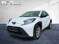 Gebraucht Toyota Aygo X Play 72 PS (52 kW) 2022 Weiß SUV