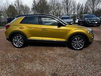 Gebraucht VW T-Roc Style 150 PS (110 kW) 2018 Curcuma yellow metallic SUV