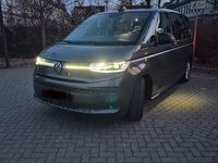 Gebraucht VW Multivan Style 204 PS (150 kW) 2022 Grau Van
