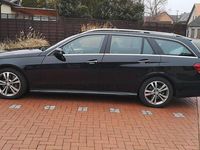 Gebraucht Mercedes E350 AMG line 258 PS (189 kW) 2016 Schwarz Kombi