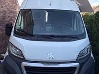 Gebraucht Peugeot Boxer 131 PS (96 kW) 2018 Weiß Van