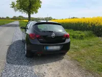 Używany Opel Astra 140 KM (102 kW) 2010 Czarny Coupe