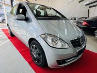 Gebraucht Mercedes A160 95 PS (69 kW) 2010 Silber Limousine