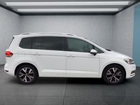 Gebraucht VW Touran 150 PS (110 kW) 2023 Weiß Van / Kleinbus