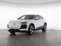 Gebraucht Audi Q6 Sportback e-tron Sport 185 kW (252 PS) 2025 Gletscherweiss SUV