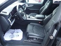 Gebraucht Audi Q8 S-Line 286 PS (210 kW) 2023 Grau SUV
