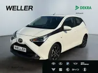 Gebraucht Toyota Aygo X-play 72 PS (52 kW) 2020 Weiss Kleinwagen