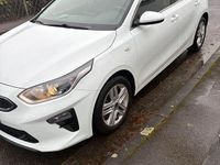 Gebraucht Kia Ceed Vision 160 PS (117 kW) 2021 Weiß Kleinwagen