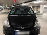 Gebraucht Honda Jazz 77 PS (56 kW) 2005 Schwarz Kleinwagen