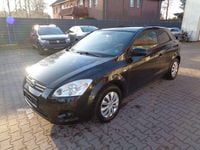 Gebraucht Kia ProCeed 126 PS (92 kW) 2010 Schwarz Kleinwagen