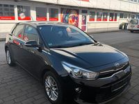 Gebraucht Kia Rio 84 PS (61 kW) 2017 Schwarz Kleinwagen