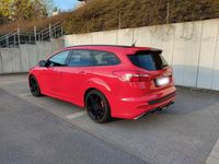 Usata Ford Focus ST-Line 150 CV (110 kW) 2017 Rosso Station wagon