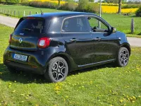 Używany Smart ForFour 71 KM (52 kW) 2019 Czarny Hatchback
