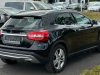Gebraucht Mercedes GLA220 177 PS (130 kW) 2016 Schwarz SUV