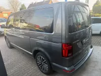 Gebraucht VW Multivan Highline 199 PS (146 kW) 2021 Grau Van / Kleinbus