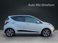 Gebraucht Hyundai i10 Passion 67 PS (49 kW) 2016 Silber Kleinwagen