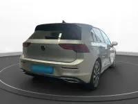 Gebraucht VW Golf VIII Active 131 PS (96 kW) 2022 Silber Limousine