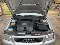 Usata Audi A3 101 CV (74 kW) 1999 Argento Utilitaria
