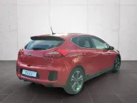 Używany Kia Ceed GT-Line 120 KM (88 kW) 2016 Czerwony Hatchback