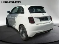 Gebraucht Fiat 500e 86 kW (118 PS) 2024 Weiss Kleinwagen