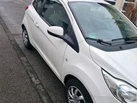 Gebraucht Ford Ka Cool & Sound Edition 69 PS (50 kW) 2016 Weiß Kleinwagen
