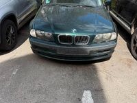 Gebraucht BMW 318 87 PS (63 kW) 1998 Grün Limousine