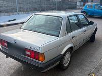 Gebraucht BMW 320 129 PS (94 kW) 1989 Limousine