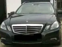Gebraucht Mercedes E300 Avantgarde 204 PS (150 kW) 2010 Schwarz Limousine