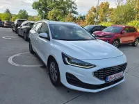 Gebraucht Ford Focus Titanium 116 PS (85 kW) 2025 Weiß Limousine