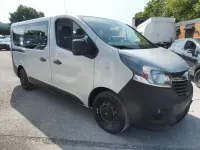 Gebraucht Opel Vivaro 116 PS (85 kW) 2015 Silber Van / Kleinbus