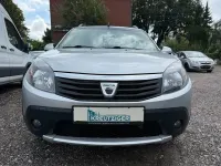 Gebraucht Dacia Sandero Stepway 84 PS (61 kW) 2012 Grau Limousine
