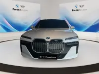 Neu BMW 740 Shadowline 299 PS (219 kW) 2026 Weiß Limousine