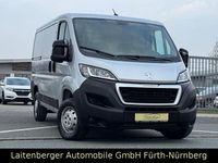 Gebraucht Peugeot Boxer 120 PS (88 kW) 2022 Grau Van