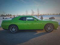 Gebraucht Dodge Challenger 305 PS (224 kW) 2017 Grün Coupé