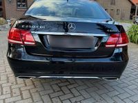 Second-hand Mercedes E250 204 CP (150 kW) 2013 Negru Berlinǎ