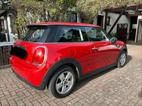 Usata Mini Cooper 102 CV (75 kW) 2017 Rosso Utilitaria