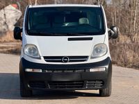 Gebraucht Opel Vivaro 101 PS (74 kW) 2005 Weiß Van / Kleinbus
