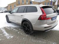 Gebraucht Volvo V60 CC 145 PS (106 kW) 2023 Kombi