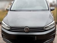 Gebraucht VW Touran Sound 150 PS (110 kW) 2017 Grau Van / Kleinbus
